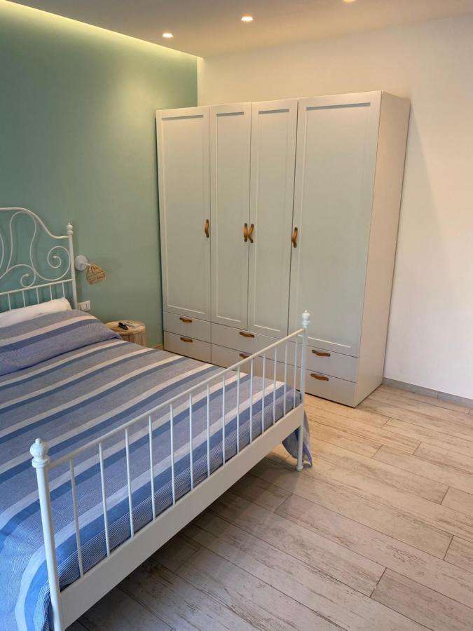 Artaleammare Villa Fondachello  Exteriör bild